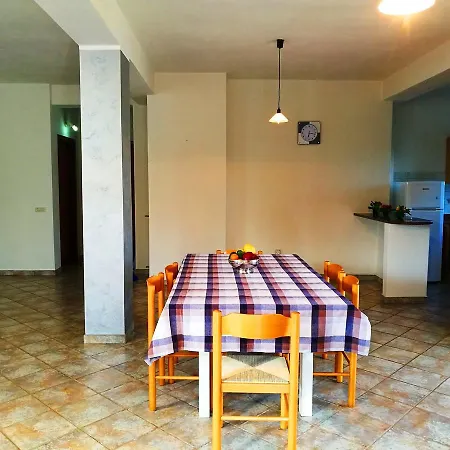 Cecile Inferiore Villa